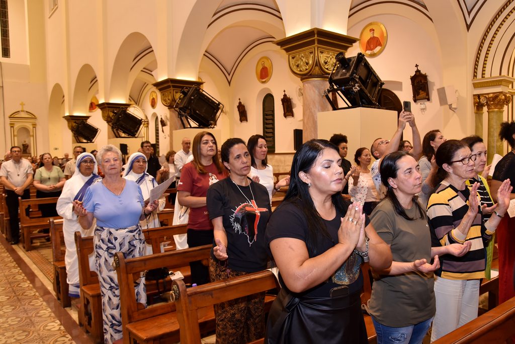 Dom Odilo preside a missa de envio para as ações do 100º Dia Mundial das Missões - Jornal O São Paulo