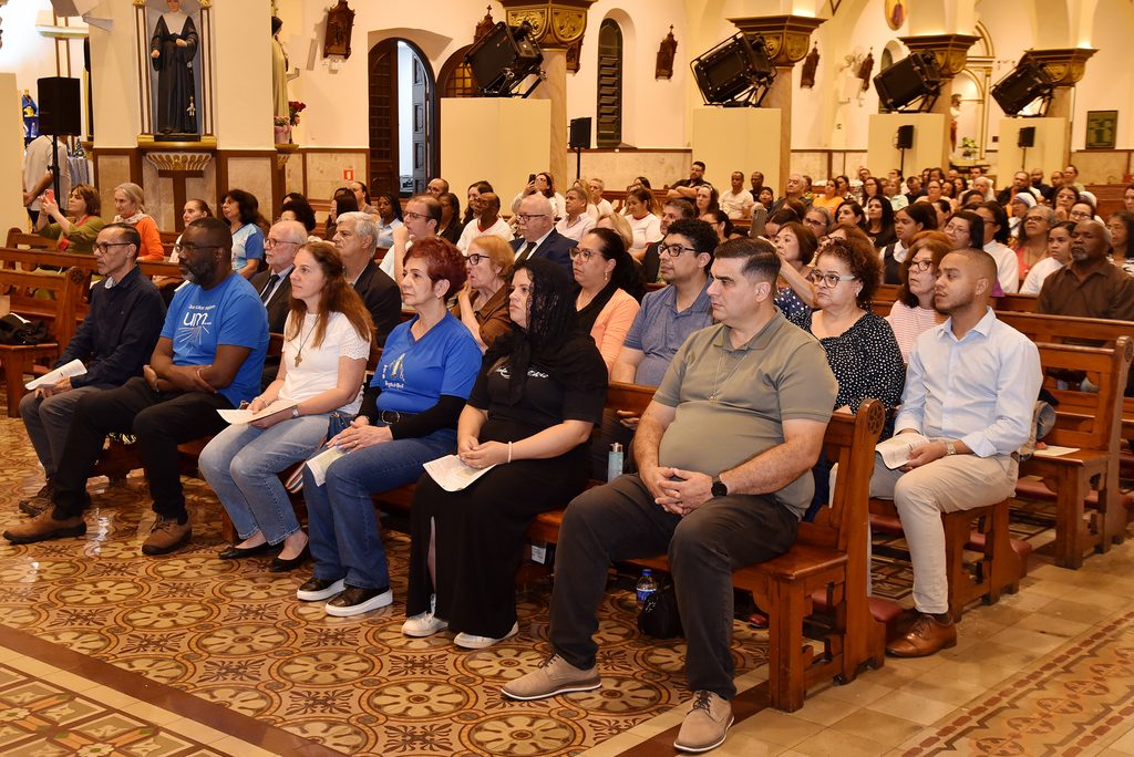 Associações de fiéis, movimentos e novas comunidades testemunham a natureza missionária da Igreja - Jornal O São Paulo