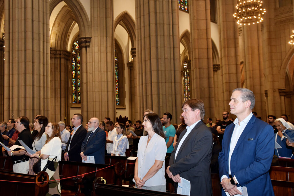 Em missa, Arquidiocese rende graças a Deus pela missão dos professores na formação humana e cristã - Jornal O São Paulo