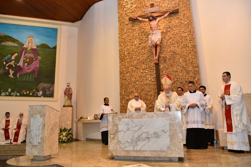 Dom Odilo dedica a igreja matriz da Paróquia Rainha Santa Isabel - Jornal O São Paulo