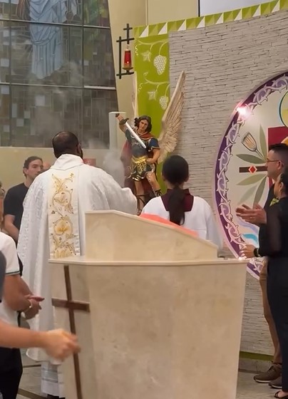 Na Brasilândia, semana é marcada por celebrações a São Francisco e crisma de 215 pessoas - Jornal O São Paulo