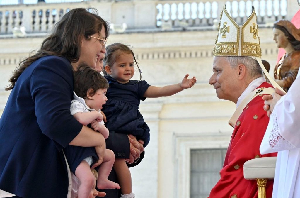 Os 10 anos da exortação Amoris laetitia são recordados em evento no Vaticano - Jornal O São Paulo
