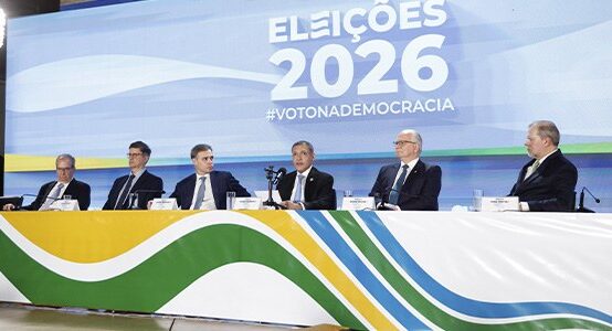 Presidente do TSE anuncia reeleição de Lula e faz balanço do 2º turno das Eleições 2026 - Jornal O São Paulo